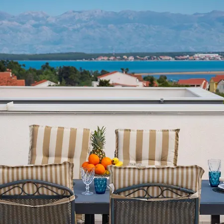 Apartment Lipotica 1 *