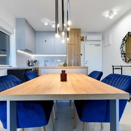 Lipotica 1 דירה נין